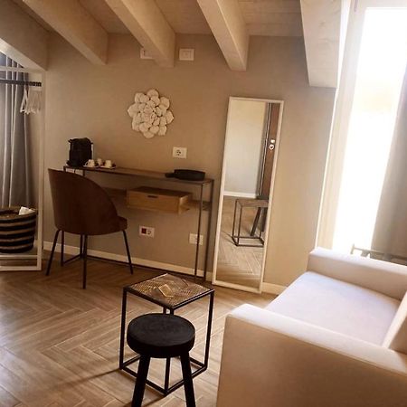 Gatto Bianco Rooms 42 Bergamo Eksteriør billede