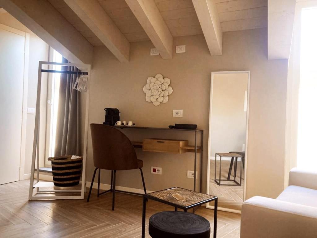 Gatto Bianco Rooms 42 Bergamo Eksteriør billede